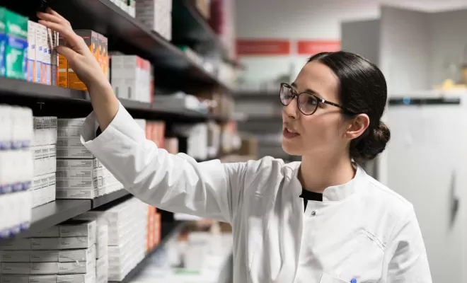  Médicaments génériques, Angoulême, Pharmacie Zaari et Robreau